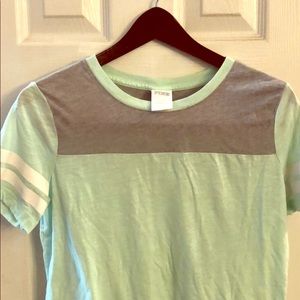 PINK T-shirt pale green and gray white stripes SzS